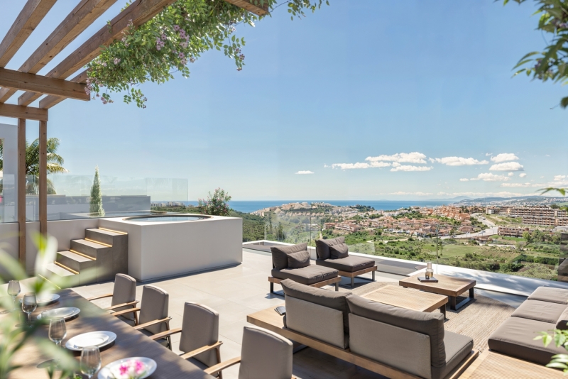 SPINTO HILLS in Casares
